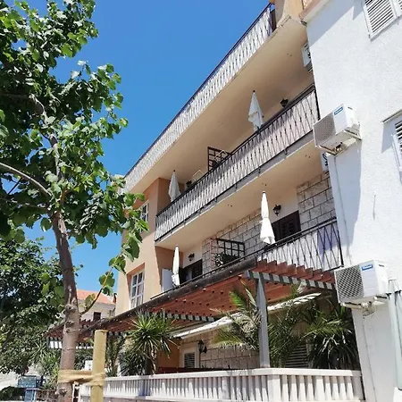 Apartment Mistral