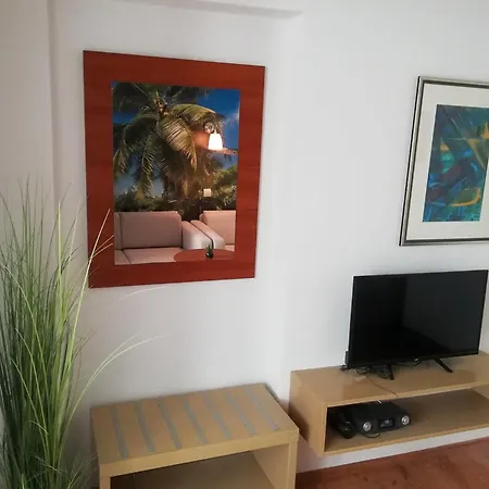 Apartment Mistral Makarska