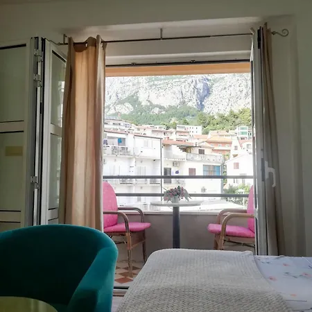 Apartment Mistral Makarska